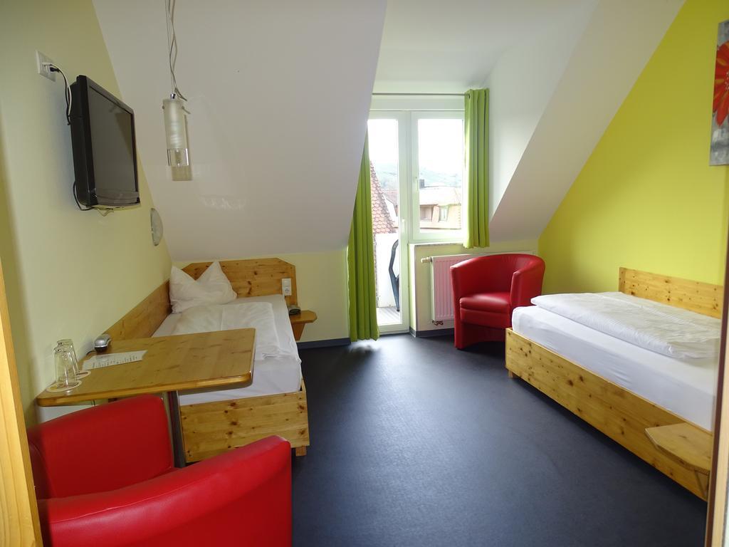 Hotel Demling Randersacker Esterno foto