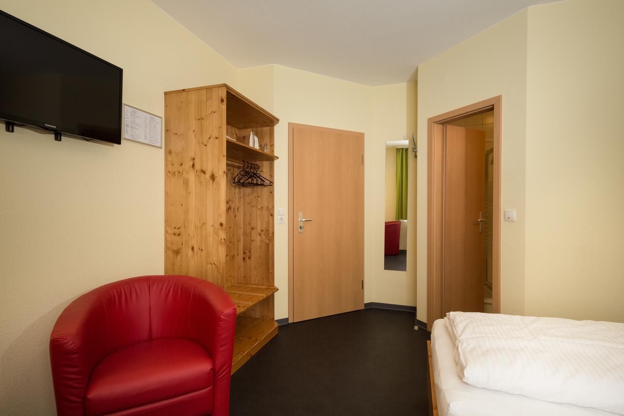 Hotel Demling Randersacker Esterno foto