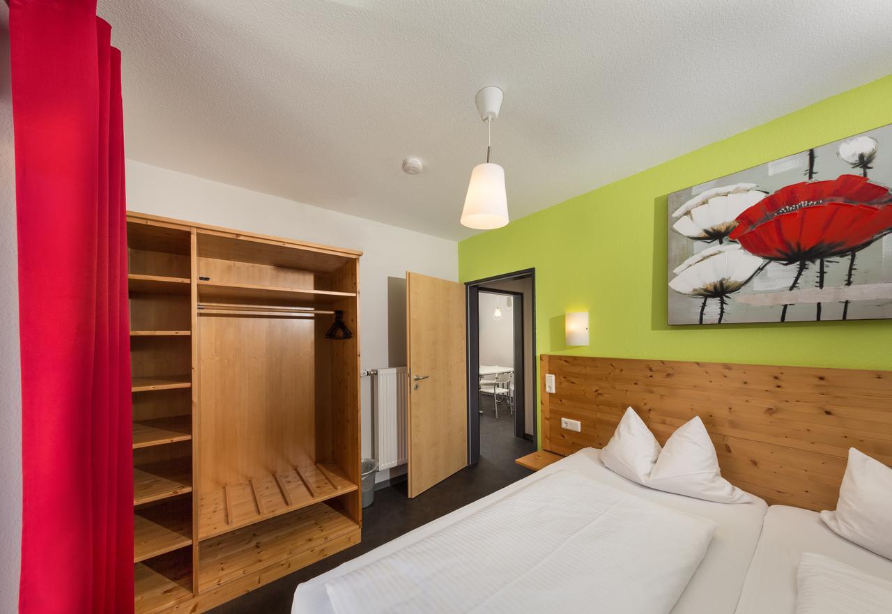 Hotel Demling Randersacker Esterno foto