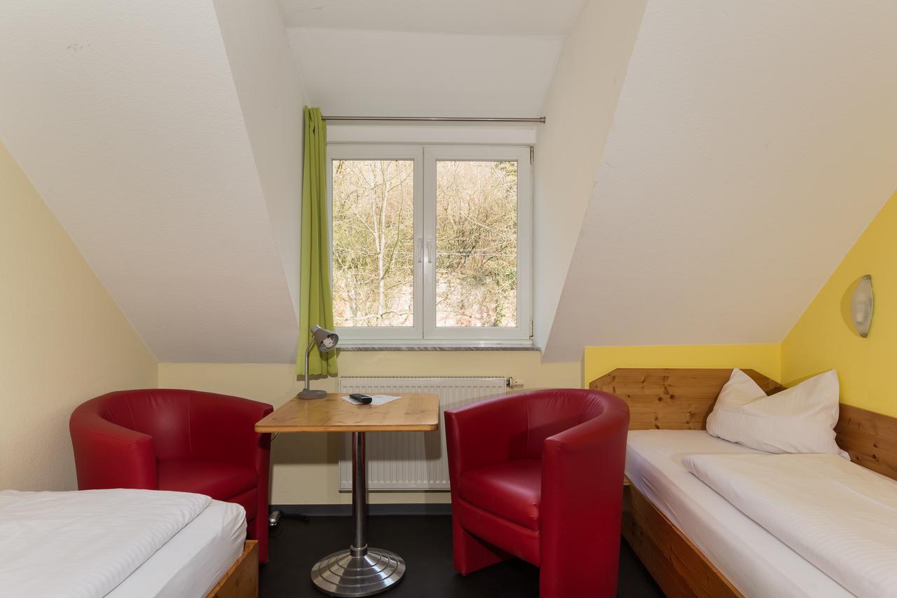 Hotel Demling Randersacker Esterno foto