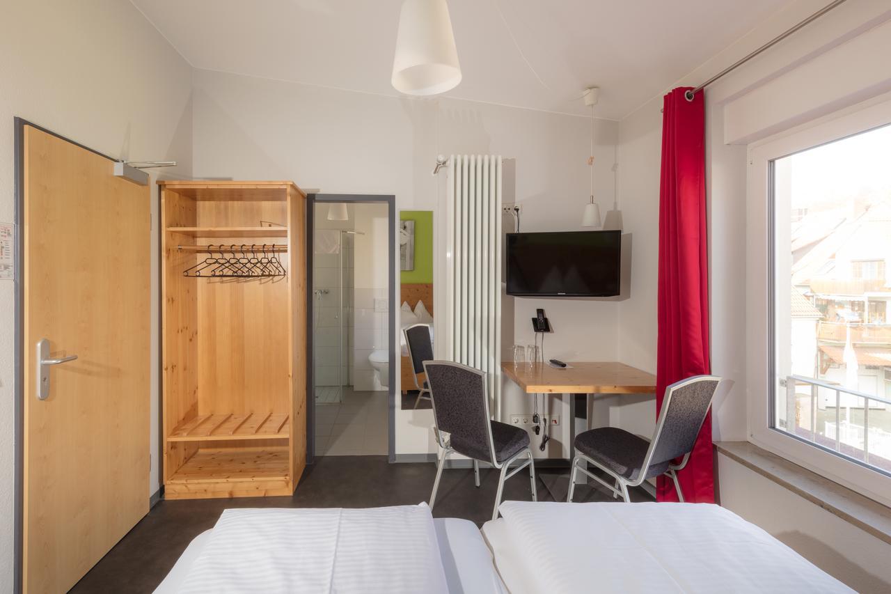 Hotel Demling Randersacker Esterno foto